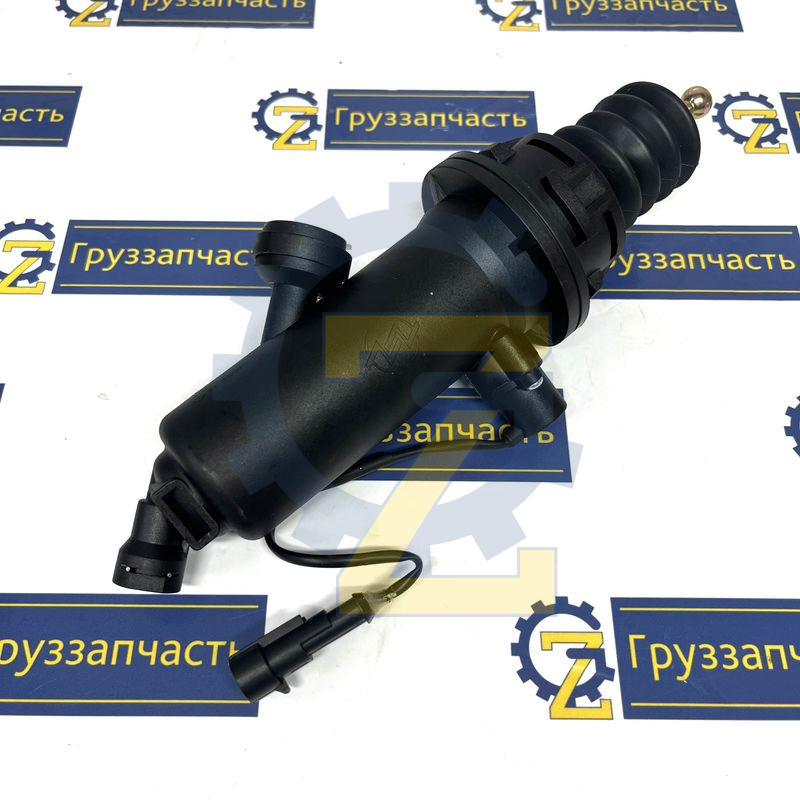 Цилиндр сцепления главный SITRAK C7H HOWO T5G (с датчиком) Оригинал
