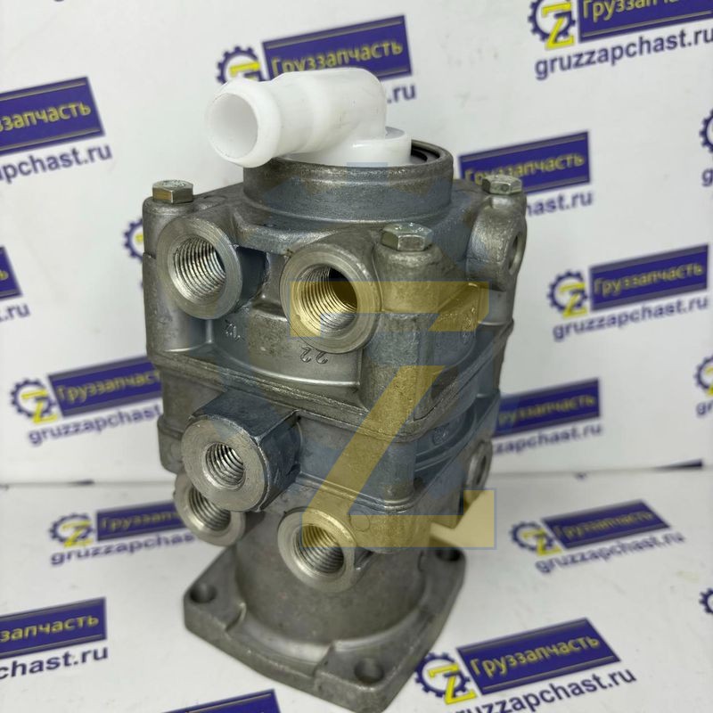 Кран тормозной (аналог WABCO 4613190080, под трубку) (БелОМО)